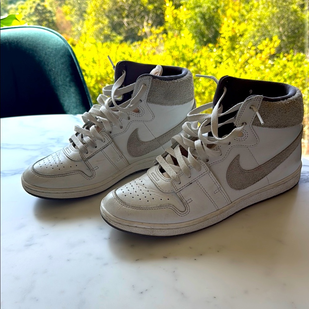 Nike Air Jordan High Dunks - White and Gray High-Top Sneakers -size 9 men’s